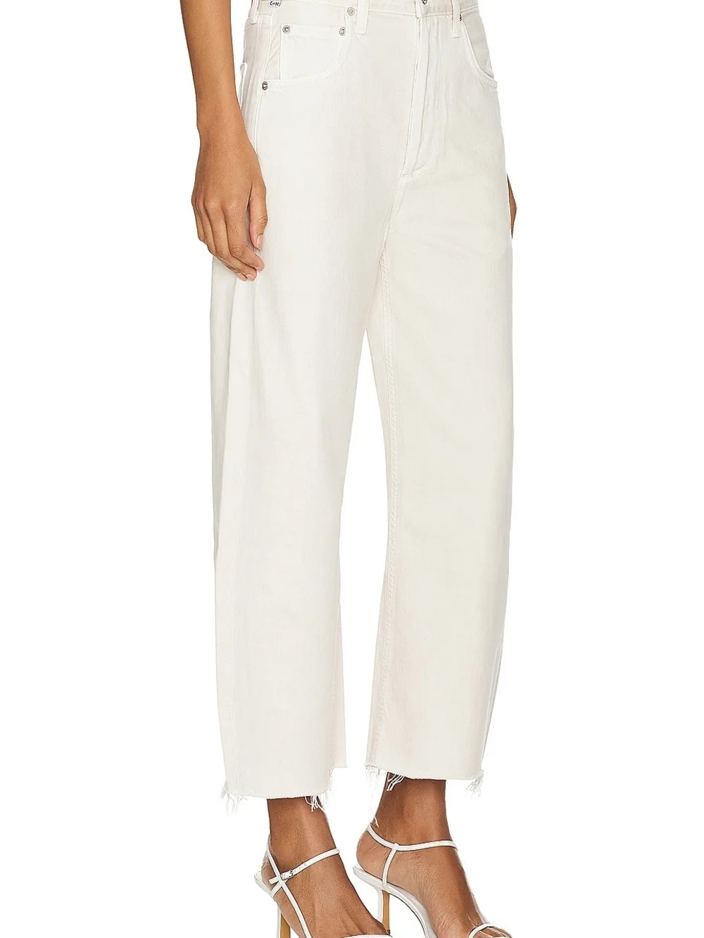 Citizens Of Humanity NWOT Ayla Undone Hem Crop Jeans in Almondette